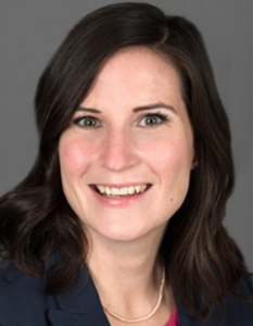 Julia Carmody headshot